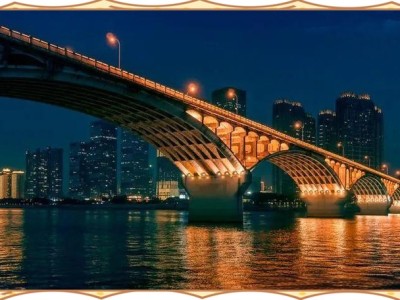 成都茶韵与二胡低吟，探寻城市下午茶的特有节奏和魅力