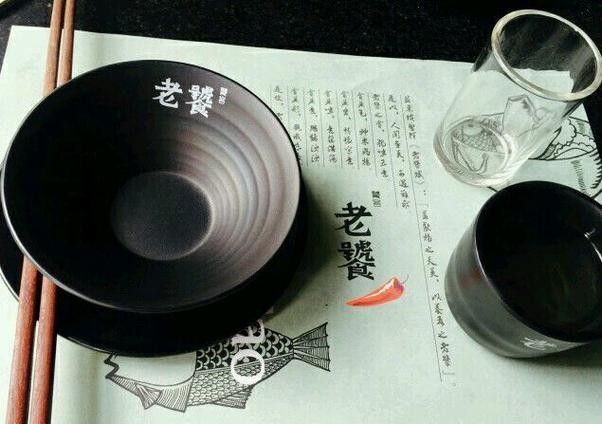 茶香与衣物，成都老饕的行李箱双重旅行记